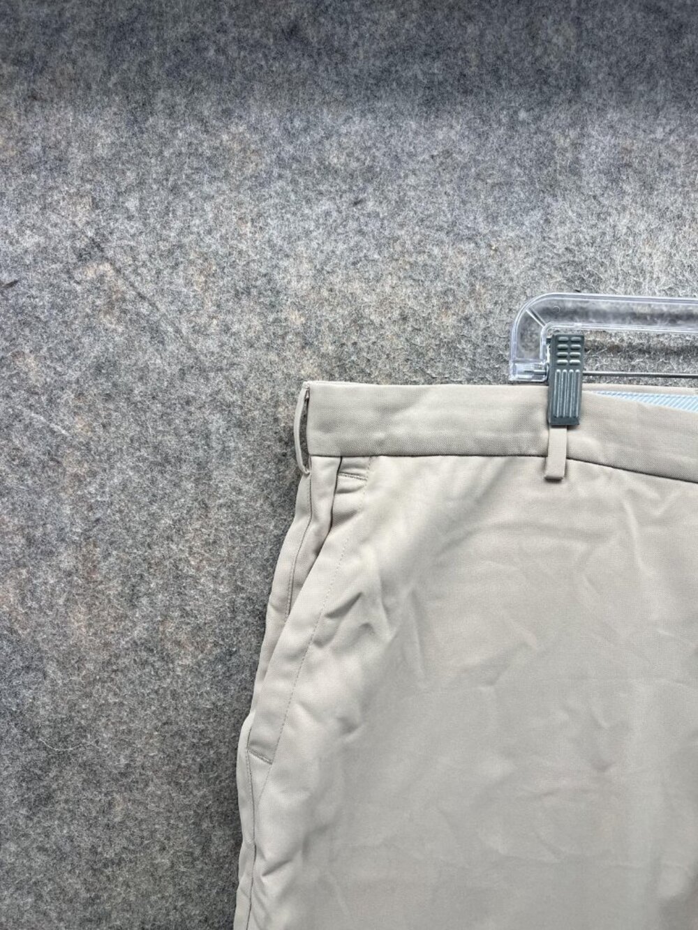 Peter Millar Shorts Mens 40 Beige Chino Flat Front Casual Polyester Golf Pockets - Picture 6 of 12